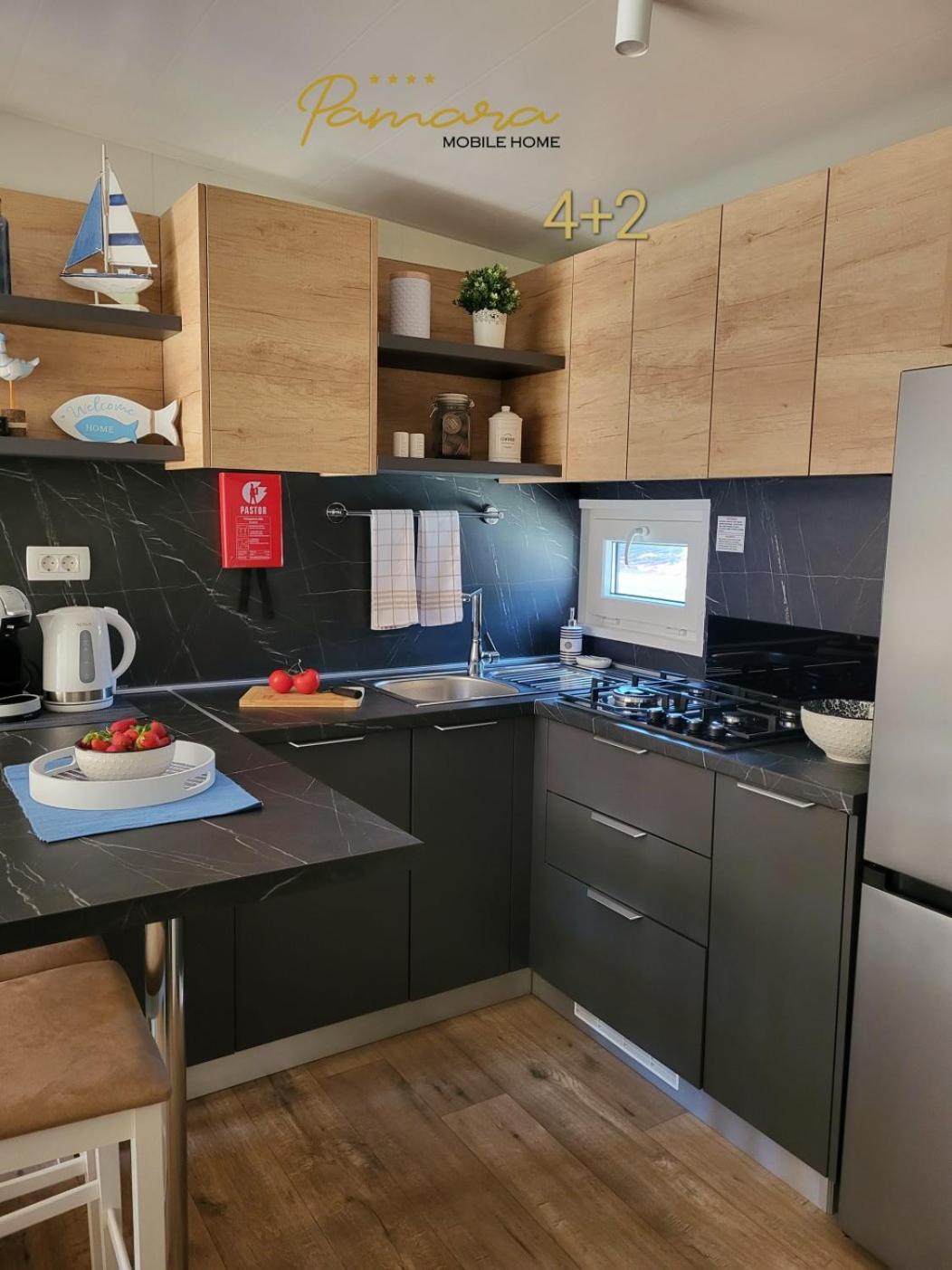 Pamara Mobile Home Biograd Na Moru Exterior foto